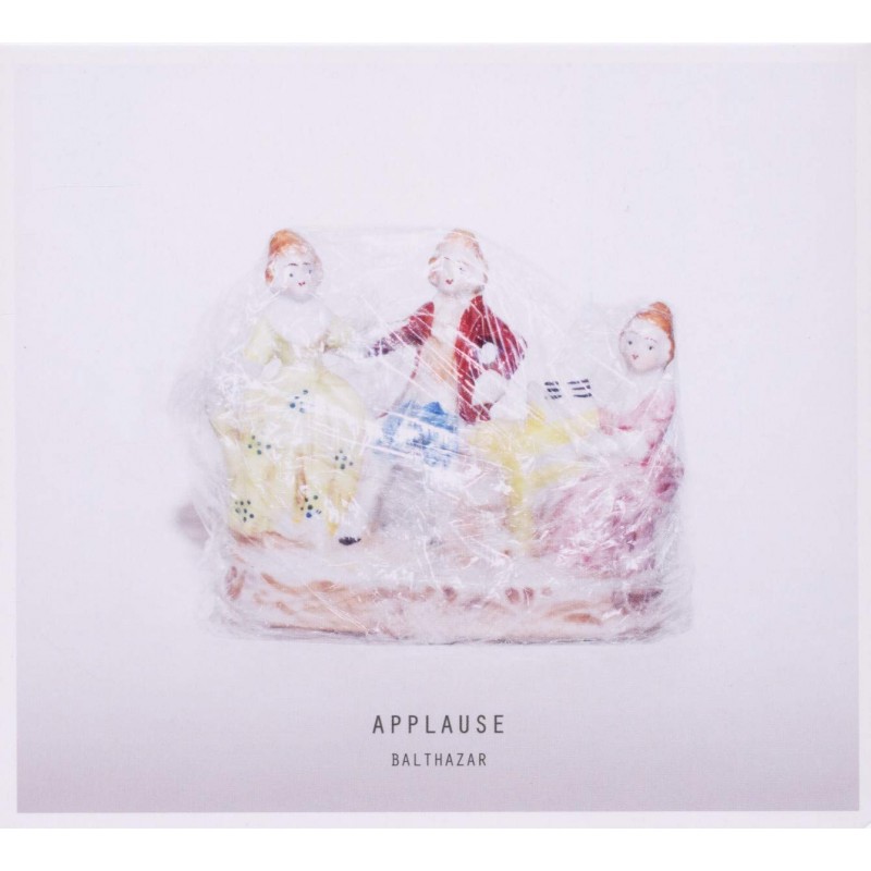 APPLAUSE